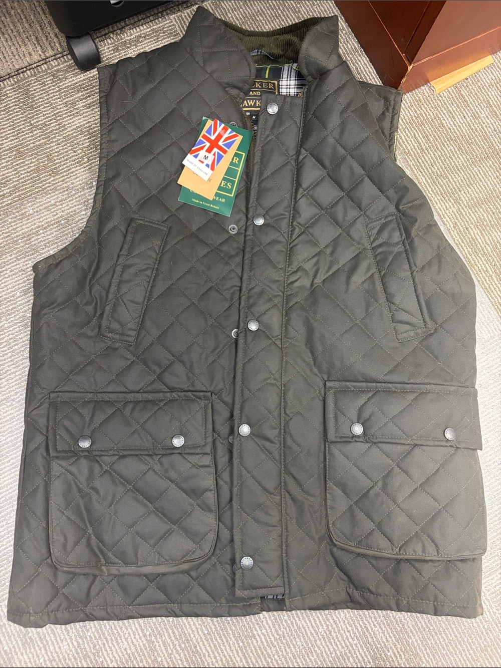 Quilted Olive Men's Vest with Snap Front - Classic Country Style